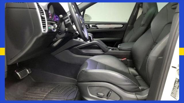2023 Porsche Cayenne S Platinum Edition