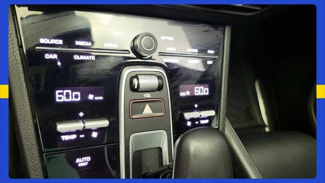 2023 Porsche Cayenne S Platinum Edition