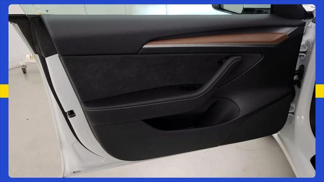 2021 Tesla Model 3 Standard Range Plus Rear-Wheel Drive