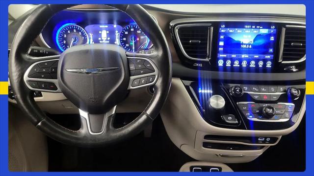 2017 Chrysler Pacifica Touring-L Plus
