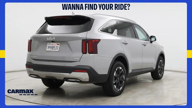 2025 Kia Sorento S