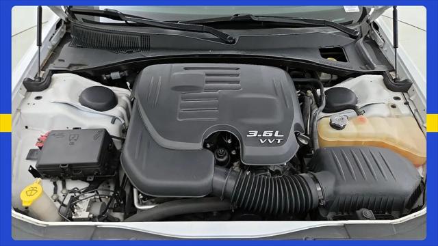 2016 Chrysler 300 Limited