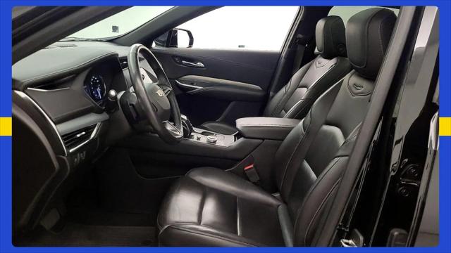 2019 Cadillac XT4 Premium Luxury