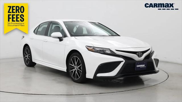 2022 Toyota Camry SE for sale in Springfield, IL