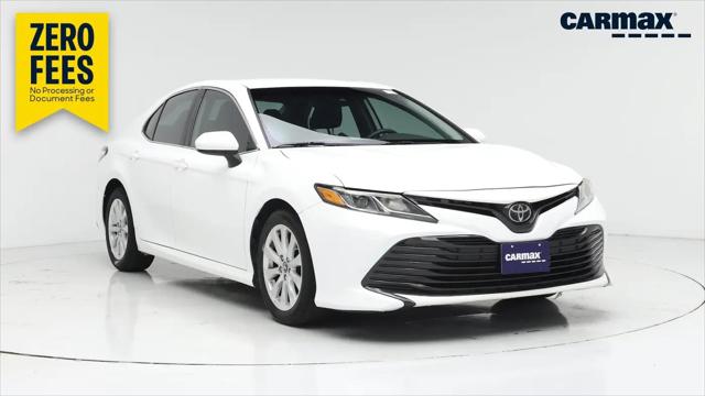 2019 Toyota Camry LE for sale in Kenosha, WI