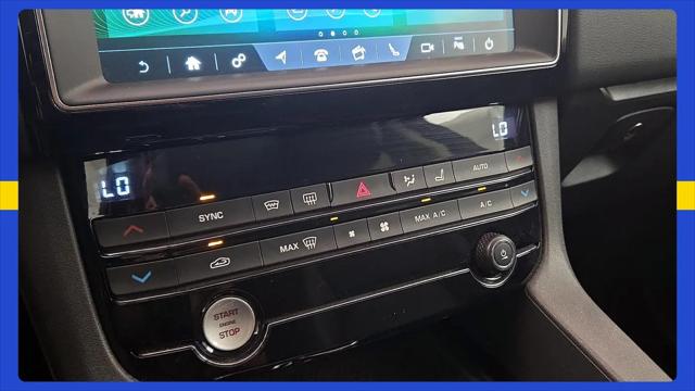 2019 Jaguar F-PACE 25t Premium