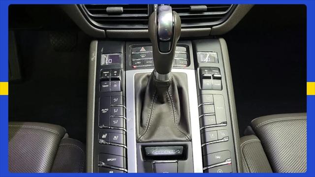2021 Porsche Macan S