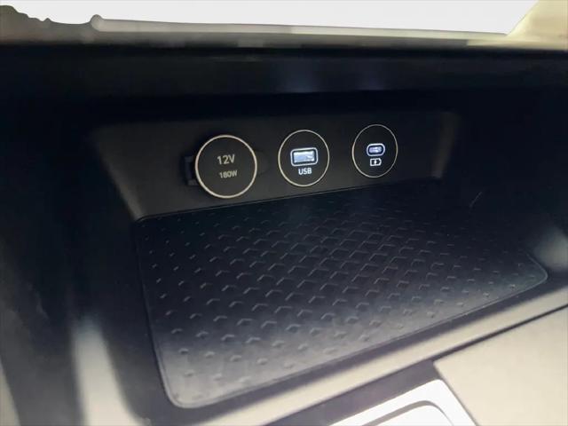 2026 Genesis G70 2.5T RWD