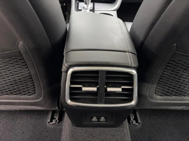 2026 Genesis G70 2.5T RWD