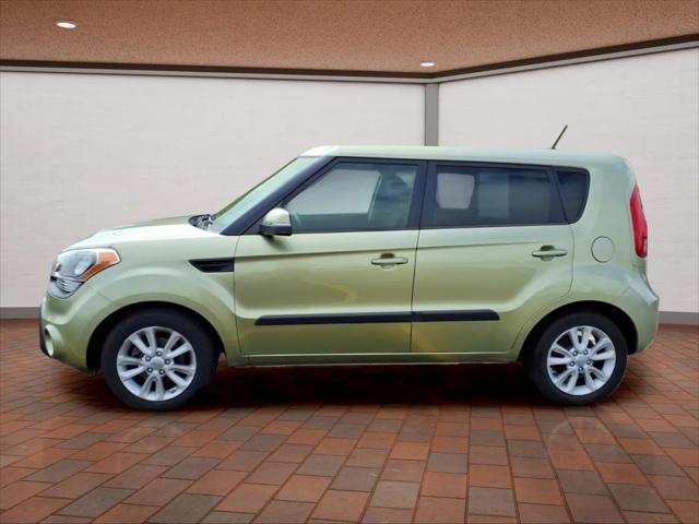 2012 Kia Soul +