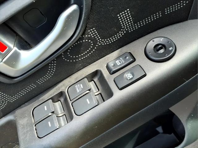 2012 Kia Soul +