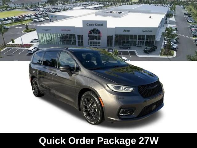 2021 Chrysler Pacifica Touring