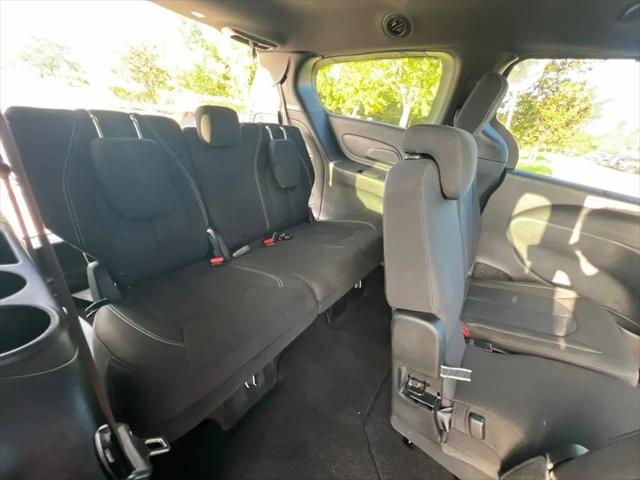 2021 Chrysler Pacifica Touring