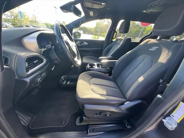 2021 Chrysler Pacifica Touring