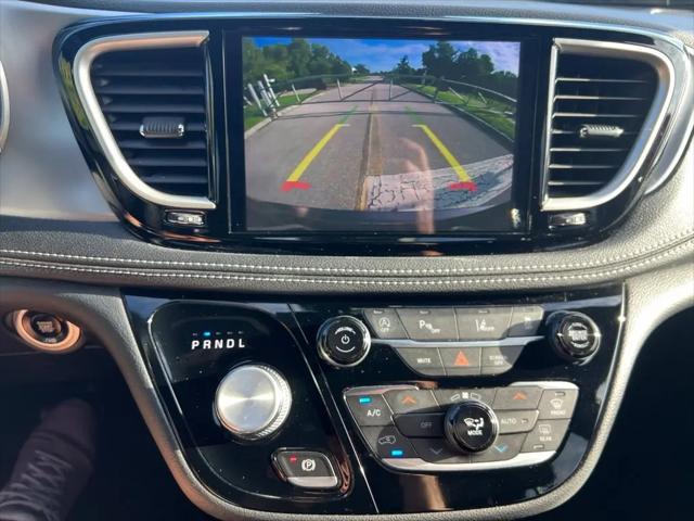 2021 Chrysler Pacifica Touring