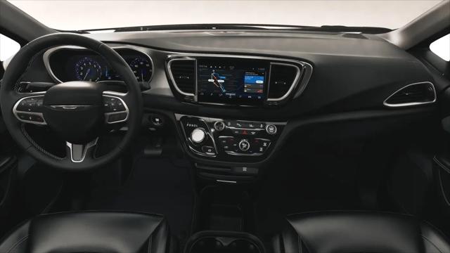 2027 Chrysler Pacifica LX