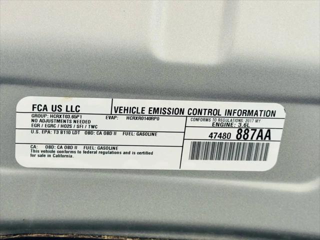 2017 Chrysler Pacifica Touring-L