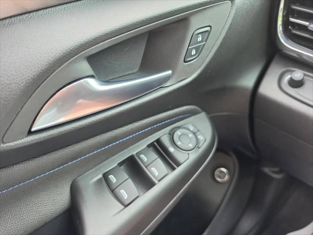 2026 Buick NV Sport Touring FWD