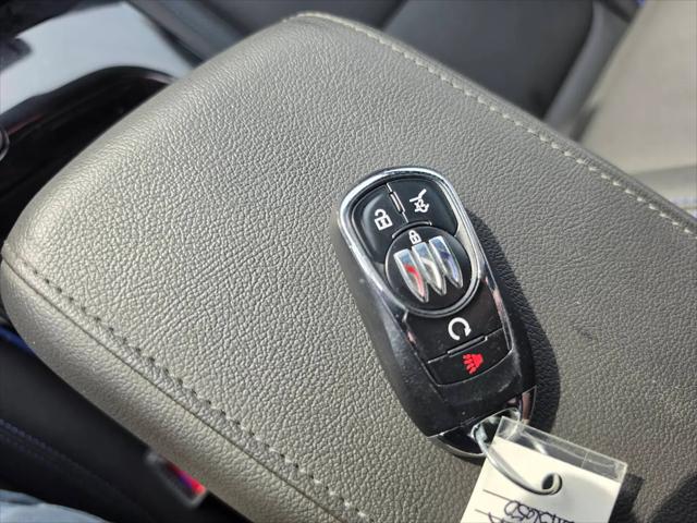 2026 Buick NV Sport Touring FWD