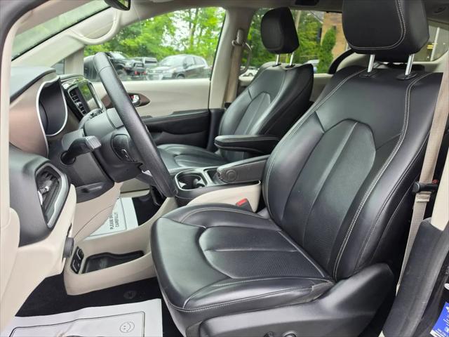 2020 Chrysler Voyager LXI