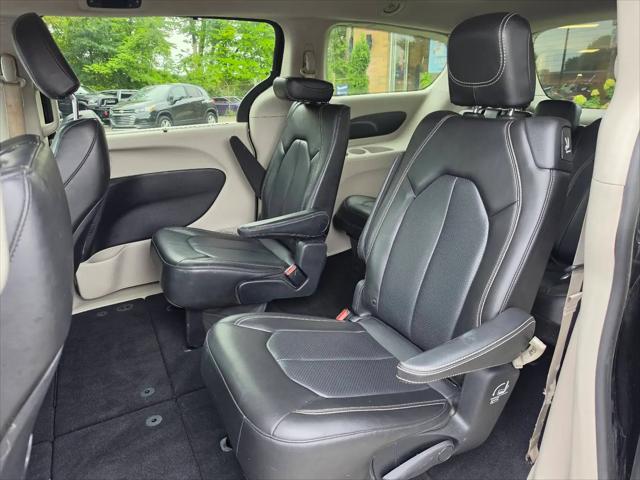 2020 Chrysler Voyager LXI