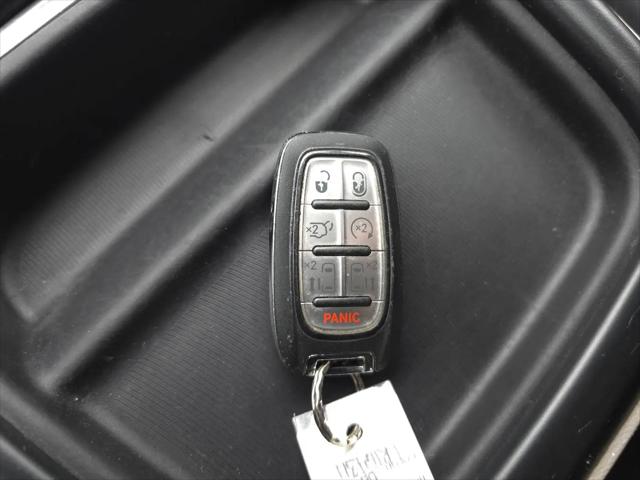 2020 Chrysler Voyager LXI