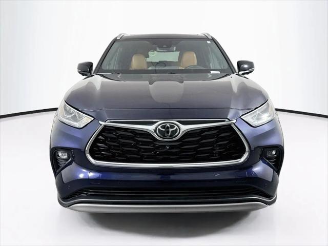 2023 Toyota Highlander Platinum