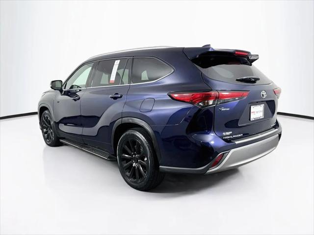 2023 Toyota Highlander Platinum
