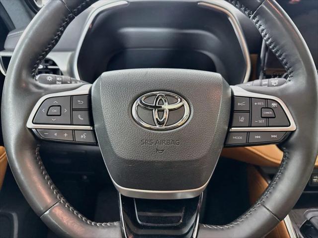 2023 Toyota Highlander Platinum