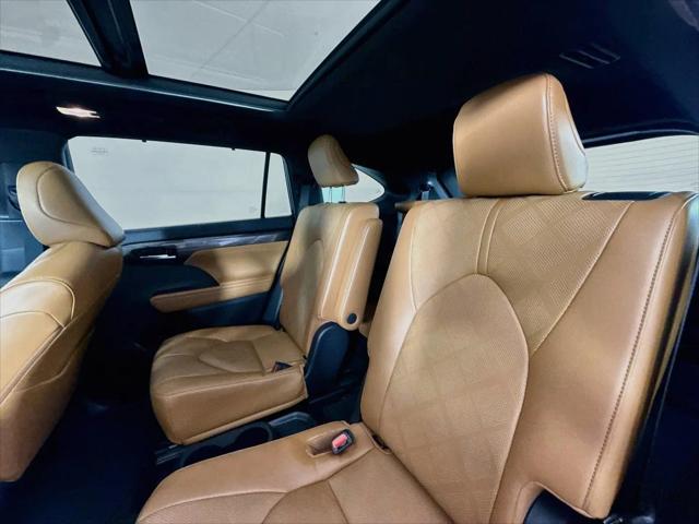 2023 Toyota Highlander Platinum