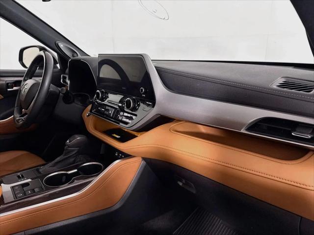 2023 Toyota Highlander Platinum