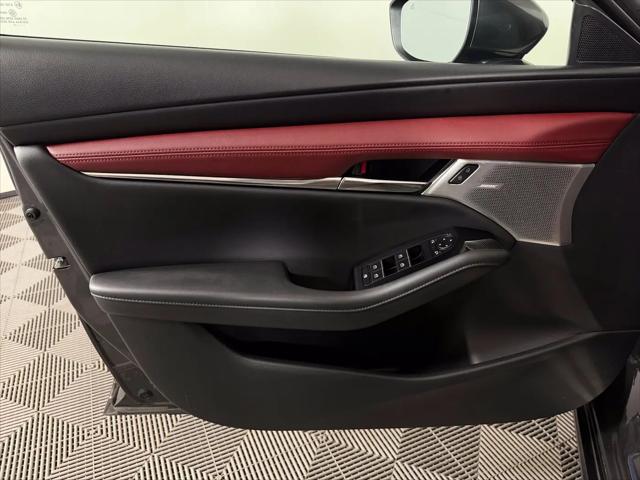 2023 Mazda Mazda3 2.5 S Premium