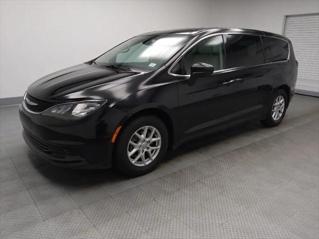 2017 Chrysler Pacifica LX