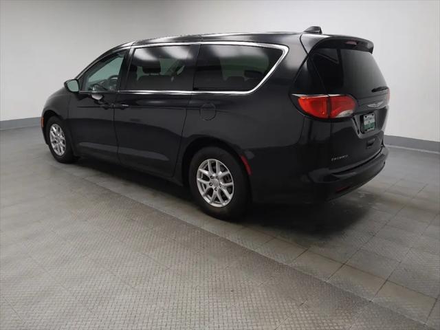 2017 Chrysler Pacifica LX