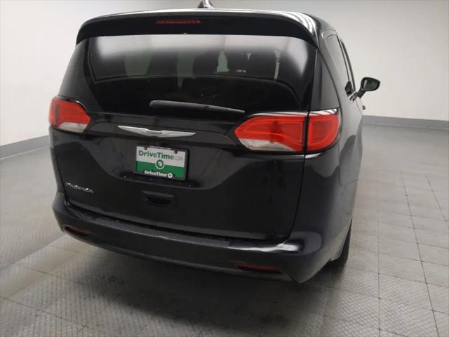 2017 Chrysler Pacifica LX