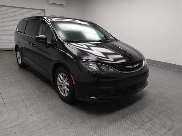 2017 Chrysler Pacifica LX