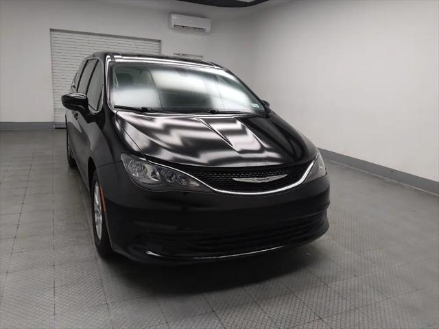 2017 Chrysler Pacifica LX