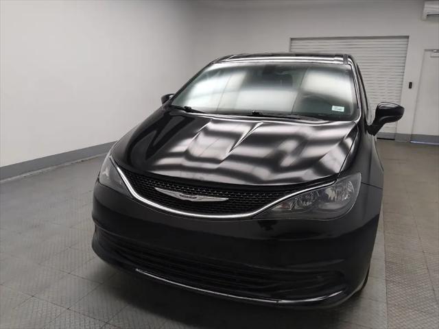 2017 Chrysler Pacifica LX