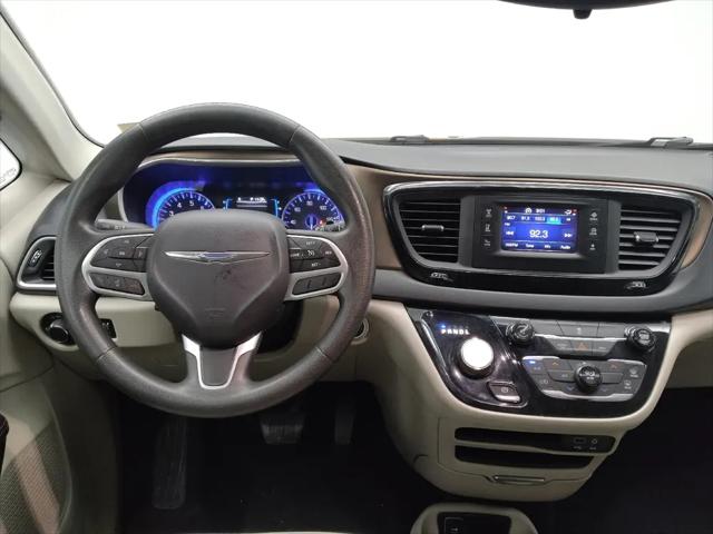 2017 Chrysler Pacifica LX