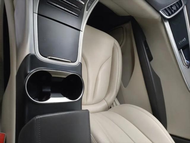 2020 Lincoln Nautilus Standard