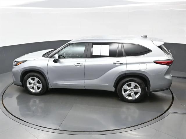 2023 Toyota Highlander LE