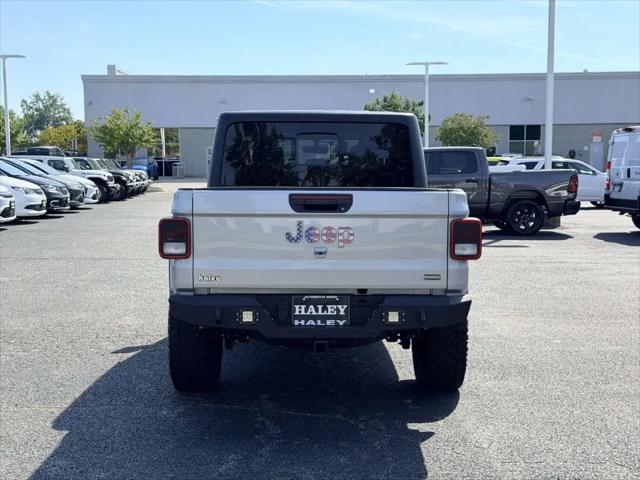 2023 Jeep Gladiator Overland