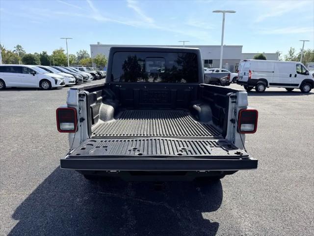 2023 Jeep Gladiator Overland