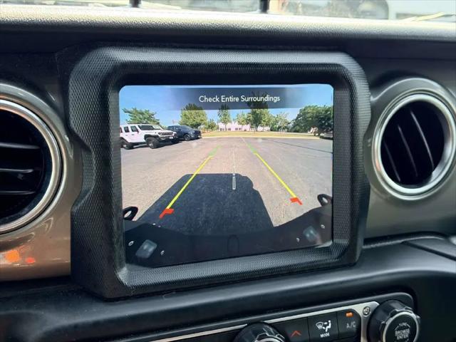 2023 Jeep Gladiator Overland