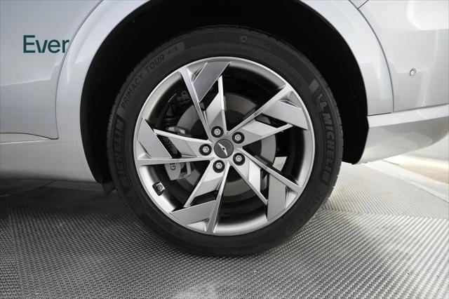 2023 Genesis GV70 Advanced AWD