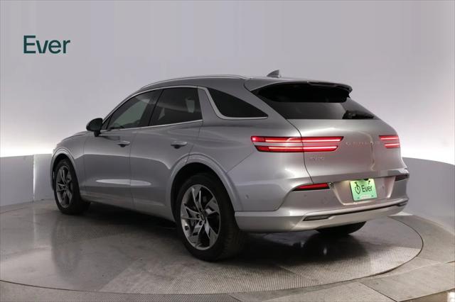 2023 Genesis GV70 Advanced AWD