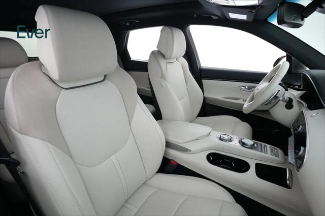 2023 Genesis GV70 Advanced AWD