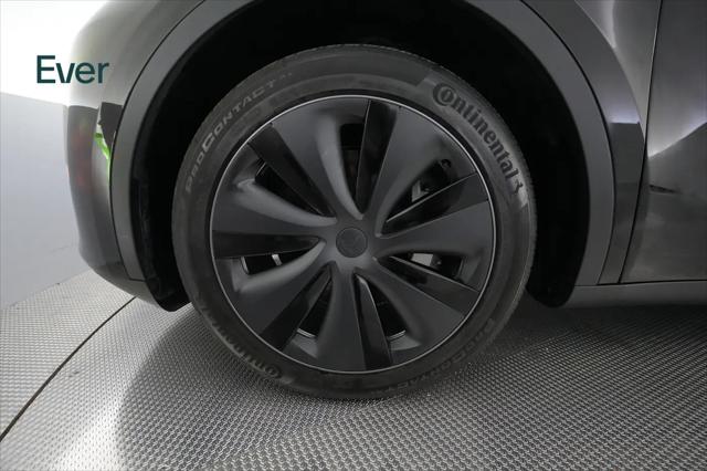2025 Tesla Model Y Long Range Dual Motor Rear-Wheel Drive