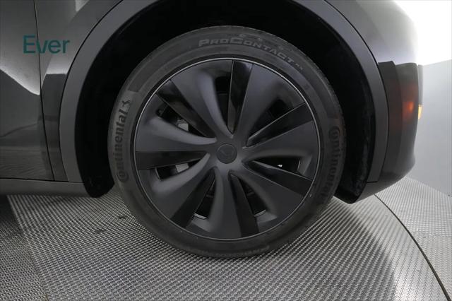 2025 Tesla Model Y Long Range Dual Motor Rear-Wheel Drive
