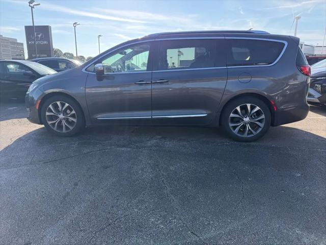 2017 Chrysler Pacifica Limited for sale near Columbus, OH